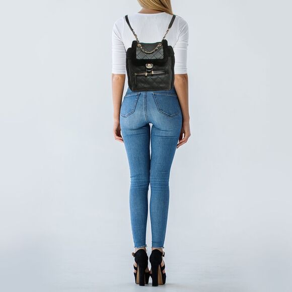 Chanel Black Quilted Leather And Shearling Paris-Hamburg Backpack - Picture 2 of 7